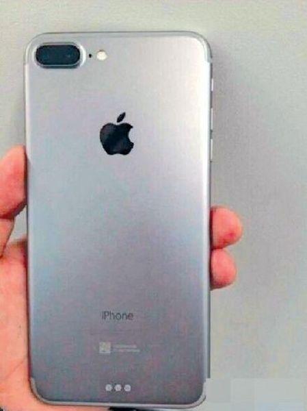 Arriva sul web la prima immagine della parte posteriore dell’ iPhone 7 Plus