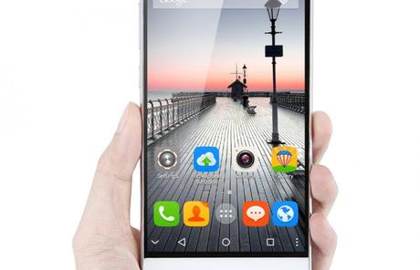 THL T7 4G, uno smartphone economico che legge le impronte