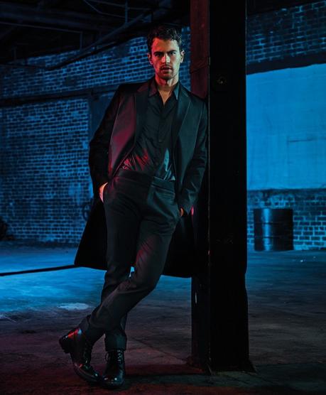 Theo James 2016 Servizio fotografico Essential Homme 001 800x967 Theo James Covers Essential Homme, Talks Allegiant