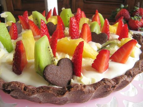 Crostata di frutta con mousse al cioccolato 