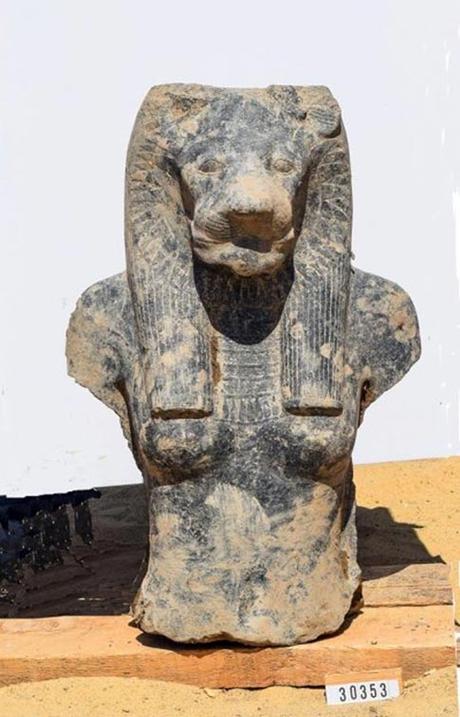 Trovate statue di Sekhmet e di Amenhotep III in Egitto