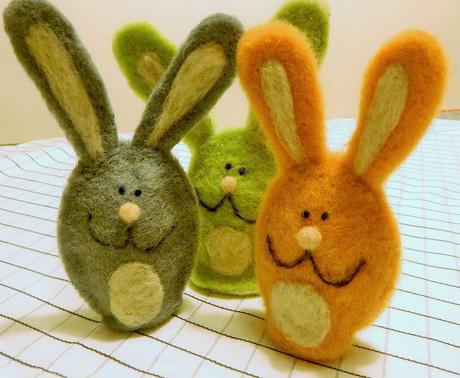 NEEDLE FELT BUNNIES