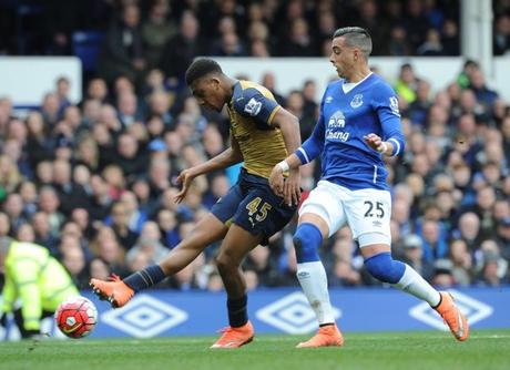 Everton-Arsenal 0-2: i Gunners non falliscono