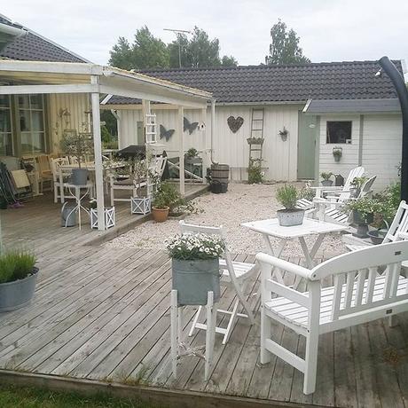 Nordic shabby per una splendida casa svedese
