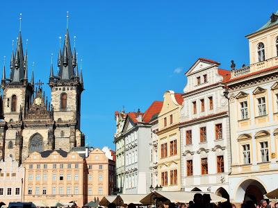 I colori dei palazzi di Praga.