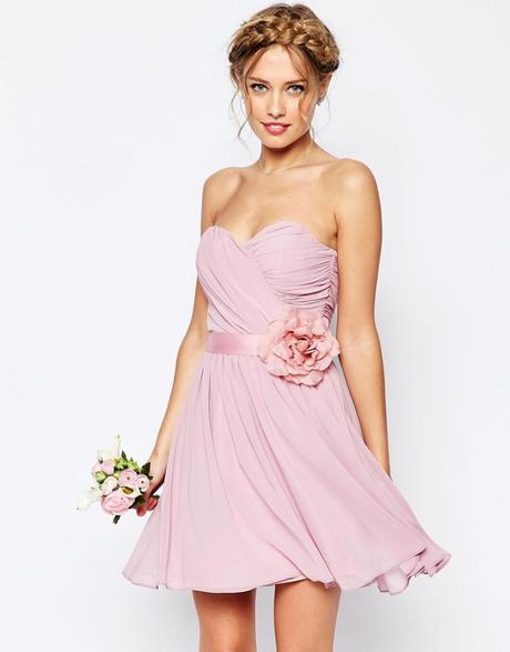 Vestito romantico rosa per matrimonio