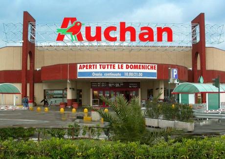 Trafugati 200 euro di cosmetici all'Auchan di Pompei