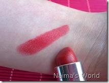 swatch maybelline fatal red