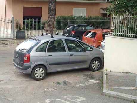 Parcheggio sullo STOP!