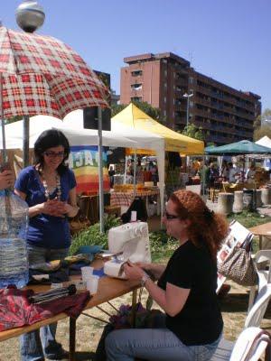 { LABORATORIO DI RICICLO: OMBRELLO ROTTO = BORSA NUOVA }