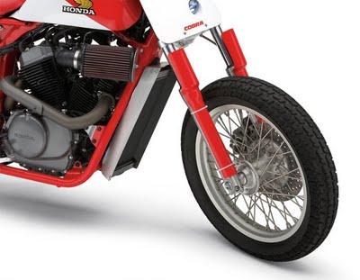 Honda RS 750 Tracker by Cobra
