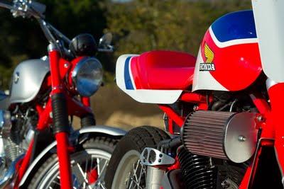 Honda RS 750 Tracker by Cobra