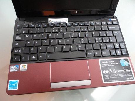 200353 211425728870428 120870567925945 843564 5774599 n Recensione Asus Eee 1015PN