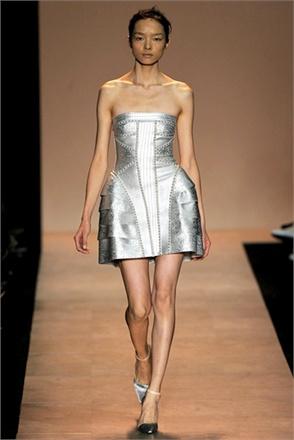 spring 2011 trend: Incrostazioni