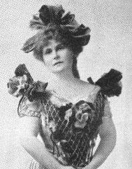 1909 photo in the public domain