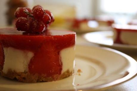 Piccoli cheese cake alla fragola