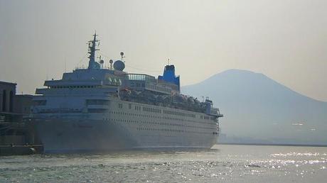 Cartoline da Napoli: Amsterdam & Thomson Dream