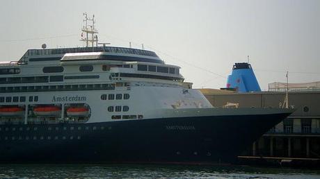 Cartoline da Napoli: Amsterdam & Thomson Dream