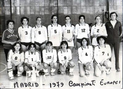 Liliana Pizzo, l'allenatrice senza tempo. Dalla prima Coppa Italia nel 1979 alla serie D di oggi