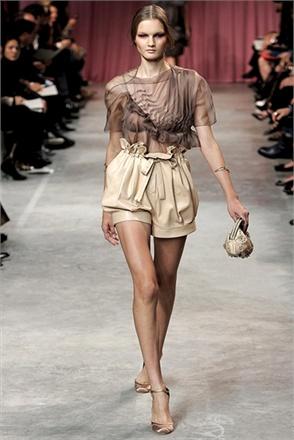 Tendenze tecniche ss2011: Bloomers