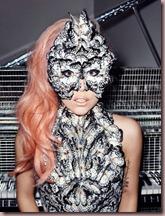 Lady Gaga su Harper’s Bazaar: “non amo la chirurgia estetica”