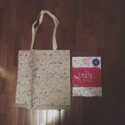 THE TOTE BAG - book