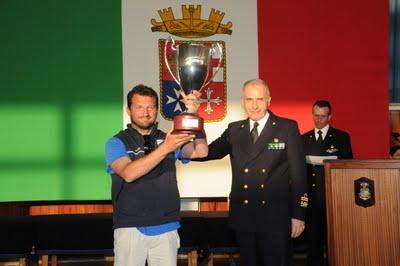 Vela – Gli elbani Palmi, Segnini e Galli si aggiudicano nella Classe Tridente il 28° Trofeo Accademia Navale