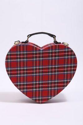 Must have - HEART BoX BaG!