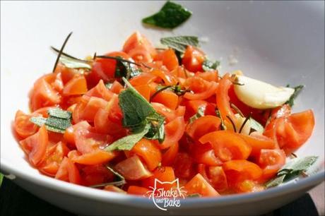 Pasta integrale con erbette e pomodorini