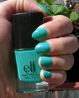 Recensione e swatches: e.l.f. Nail Polish Teal Blue e Essence Nail Art Twins n. 03 Clyde