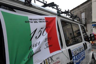 I CICLISTI GARIBALDINI ARRIVATI A POSITANO