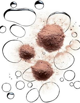Mac Cosmetics : Magically Cool Liquid Powder