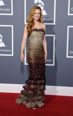 Grammy Awards 2011 + Red Carpet