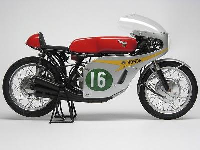 Honda RC 166 by Max Moto Modeling