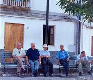 NO alle chiacchiere da bar solo fatti....