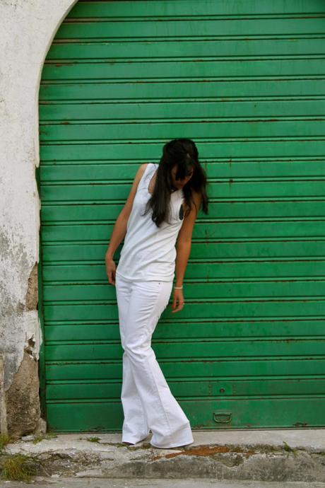 Color Blocking: focus on white!!!