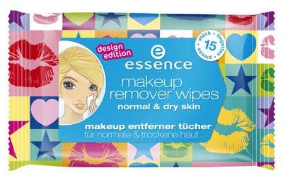 ANTEPRIMA Essence make-up remover wipes in the Design Edition