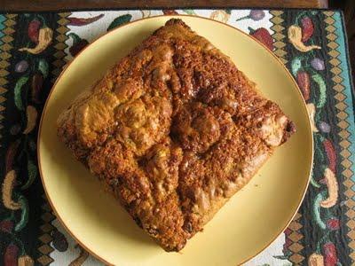 La torta, sempre a muzzo, con la marmellata di rose