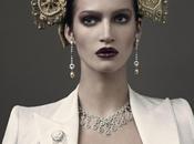 Marta Berzkalna come regina Vogue Russia Vivanco