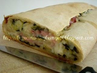 Strudel di zucchine con prosciutto di praga e caciocavallo