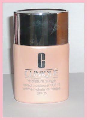 Review Moisture Surge Tinted Moisturizer SPF 15 CLINIQUE