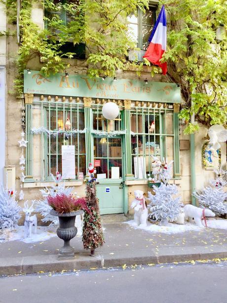 PARIGI D’INVERNO, TRA MUSEI, BISTROT ED UN ABBRACCIO D’AMORE PARIGI D’INVERNO, TRA MUSEI, BISTROT ED UN ABBRACCIO D’AMORE