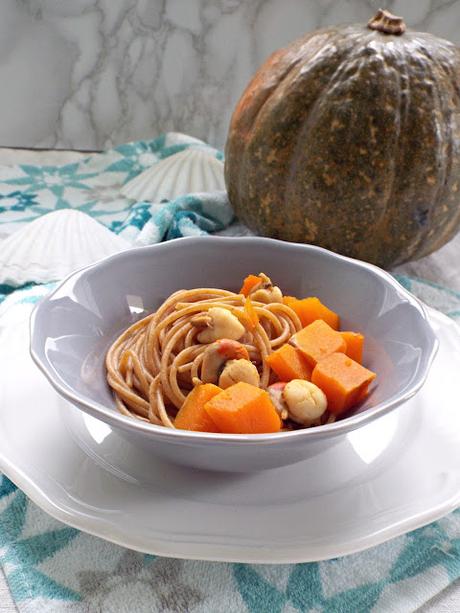 Spaghetti alla zucca, capesante e miso Spaghetti alla zucca, capesante e miso