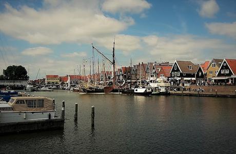Viaggio in Olanda: Volendam in un giorno di quasi estate Viaggio in Olanda: Volendam in un giorno di quasi estate