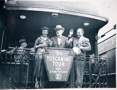 Ricordando Arturo Toscanini Ricordando Arturo Toscanini