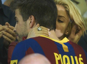 Shakira consola Piquè, dopo sconfitta Valencia!
