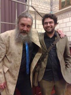 ALAN MOORE AL LAVORO SULLA SCENEGGIATURA DI UN FILM E DI UNA SERIE TV