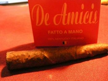 Un sigaro da compagnia: il De Amicis di Amazon Cigars & Tobacco