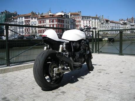 REX Cafe Racer