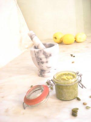 Pesto di pistacchi al limone